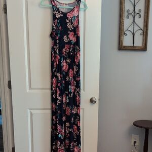 NWT Floral Sleeveless Maxi Dress - Navy and Pink With Pockets
